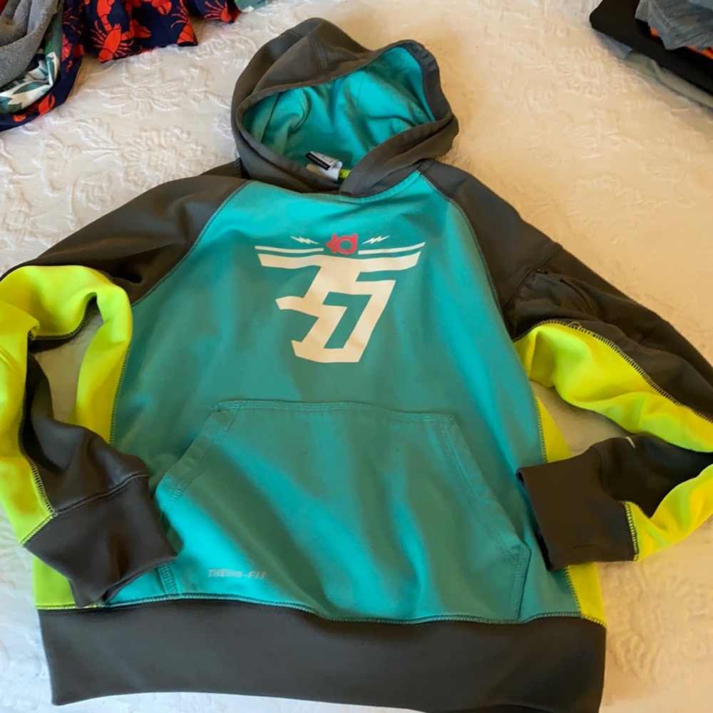 Youth M Nike Hoodie
